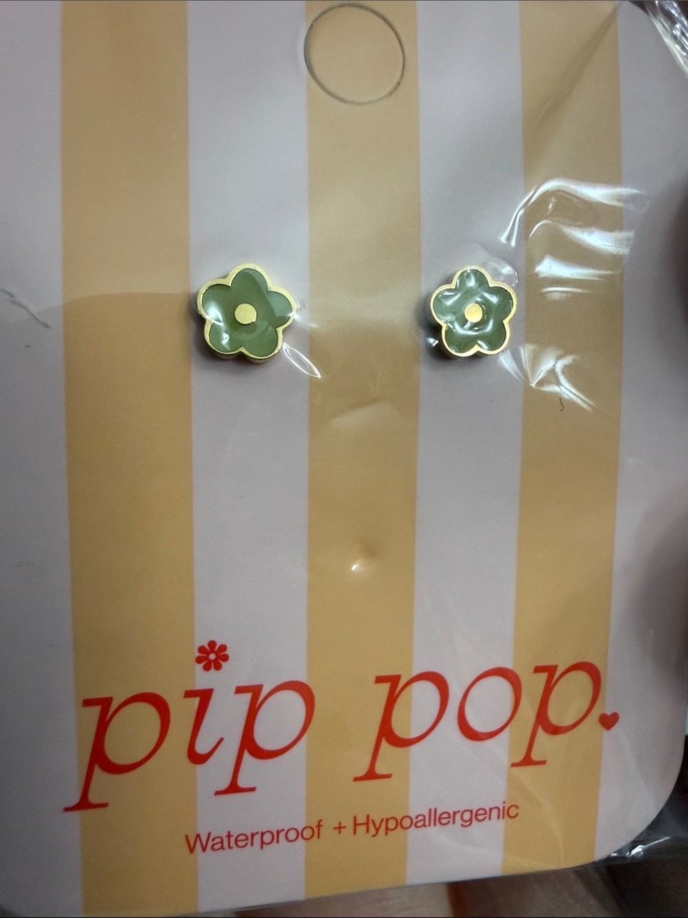 Pip Pop Green Flower Stud Earrings